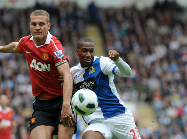 要边路球员 要边路球员